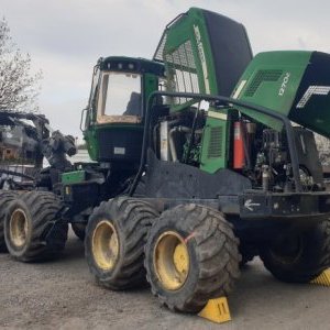 foto JohnDeere 1270E 8W harwester 24t roto cabin forestry wood logg