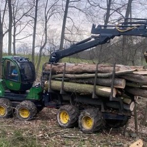 foto 16.5t forwarder 8W load 11t JohnDeere 1010E